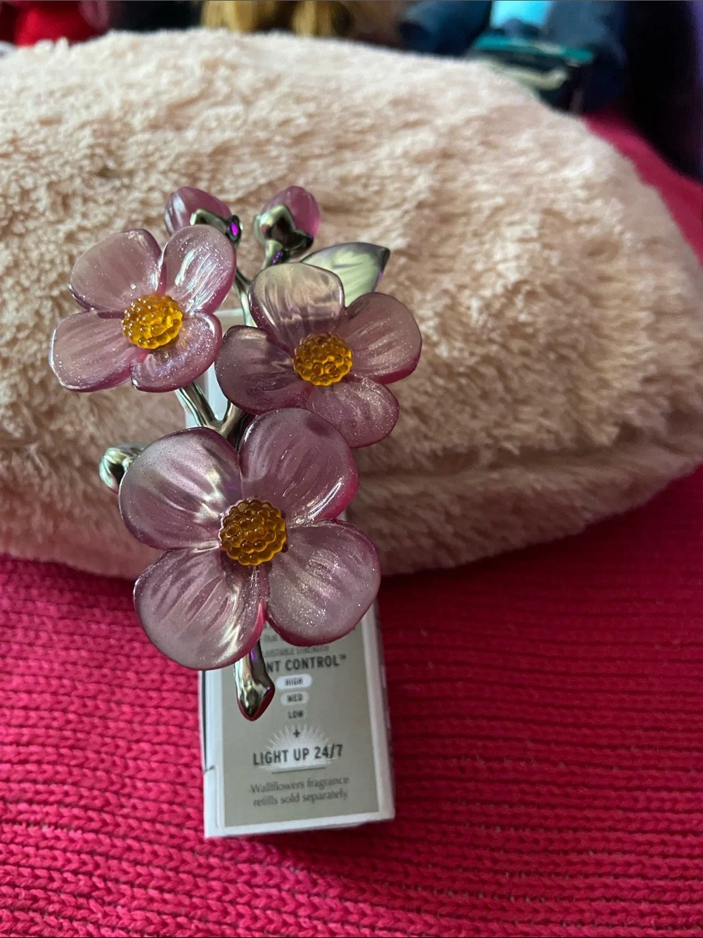 Pink Floral Crystal light up wallflower